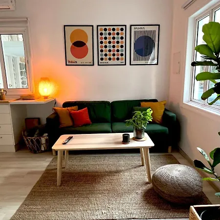 Ground Floor Апартаменты *